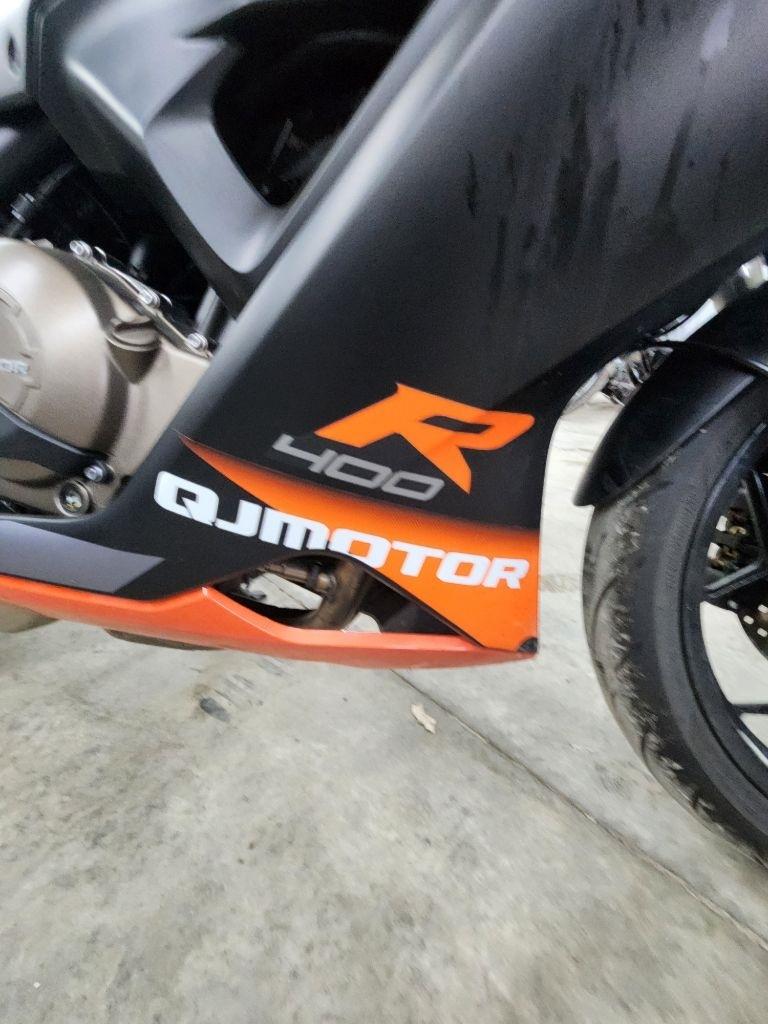 QJ Motor Classic SRK 400rr  2023