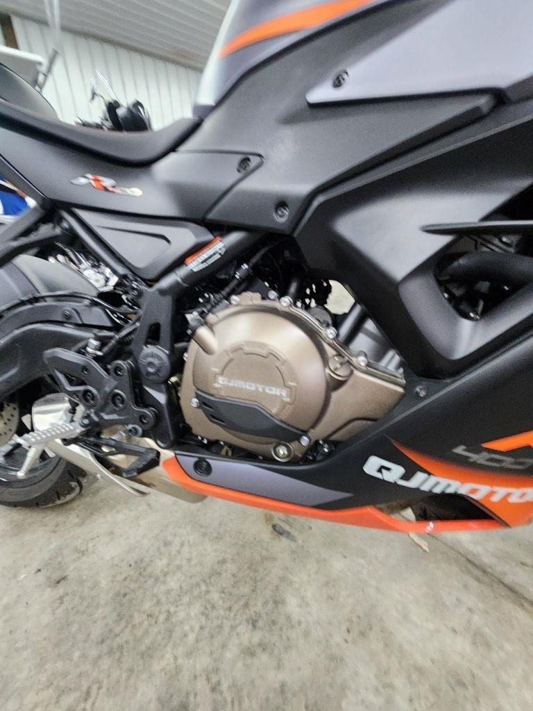 QJ Motor Classic SRK 400rr  2023