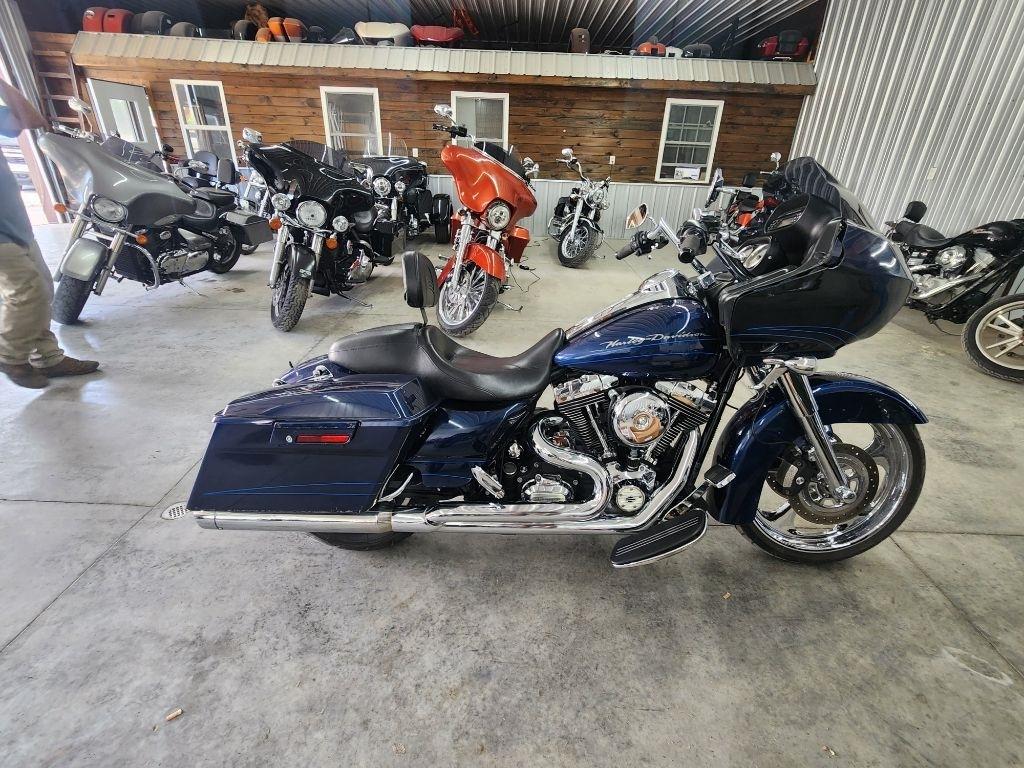 Harley-Davidson Road Glide Custom  2012