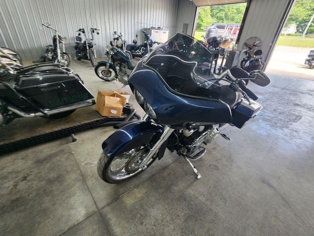 Harley-Davidson Road Glide Custom  2012