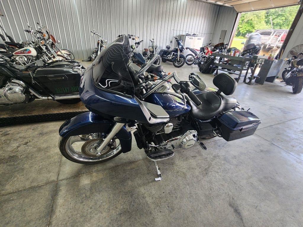 Harley-Davidson Road Glide Custom  2012