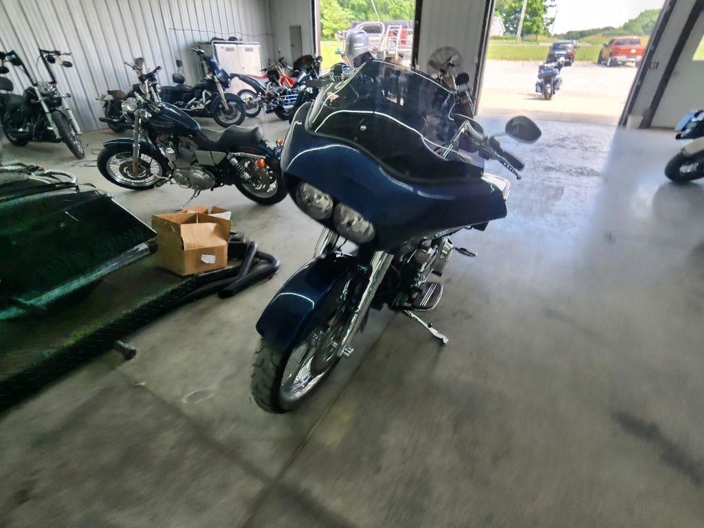 Harley-Davidson Road Glide Custom  2012