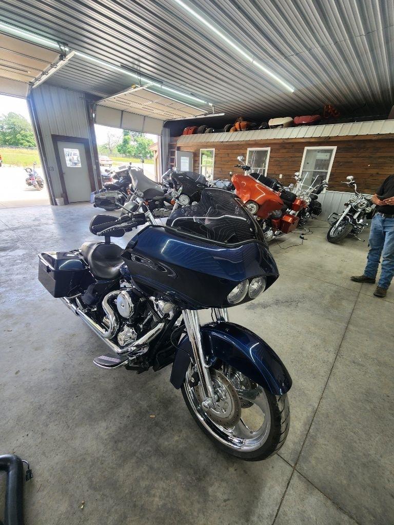 Harley-Davidson Road Glide Custom  2012