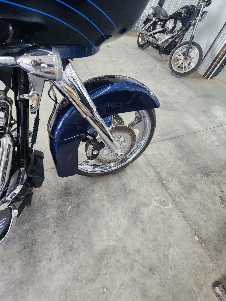 Harley-Davidson Road Glide Custom  2012