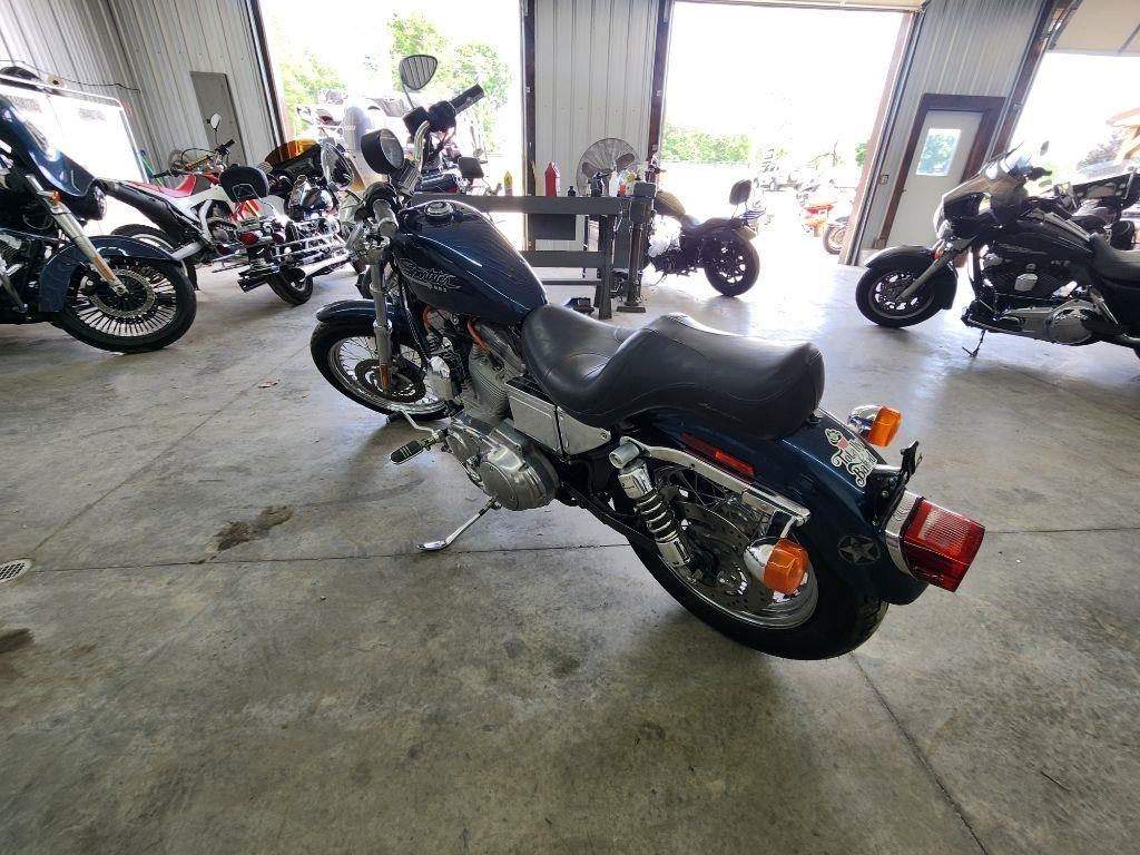 Harley-Davidson XLH 883  2001