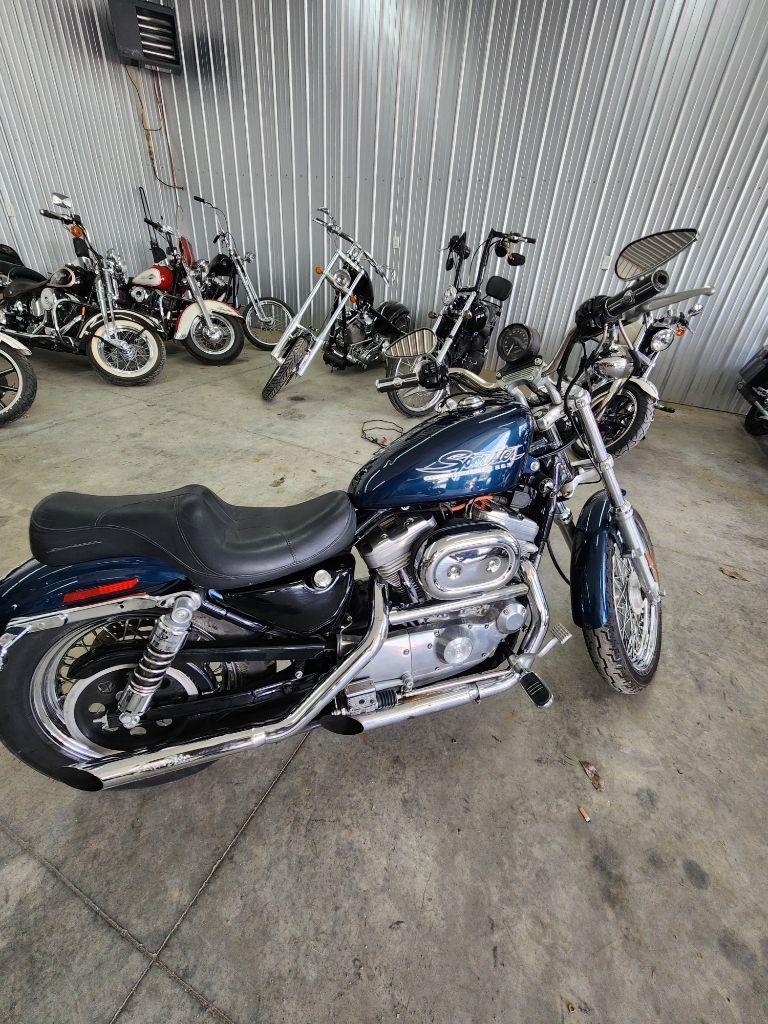 Harley-Davidson XLH 883  2001