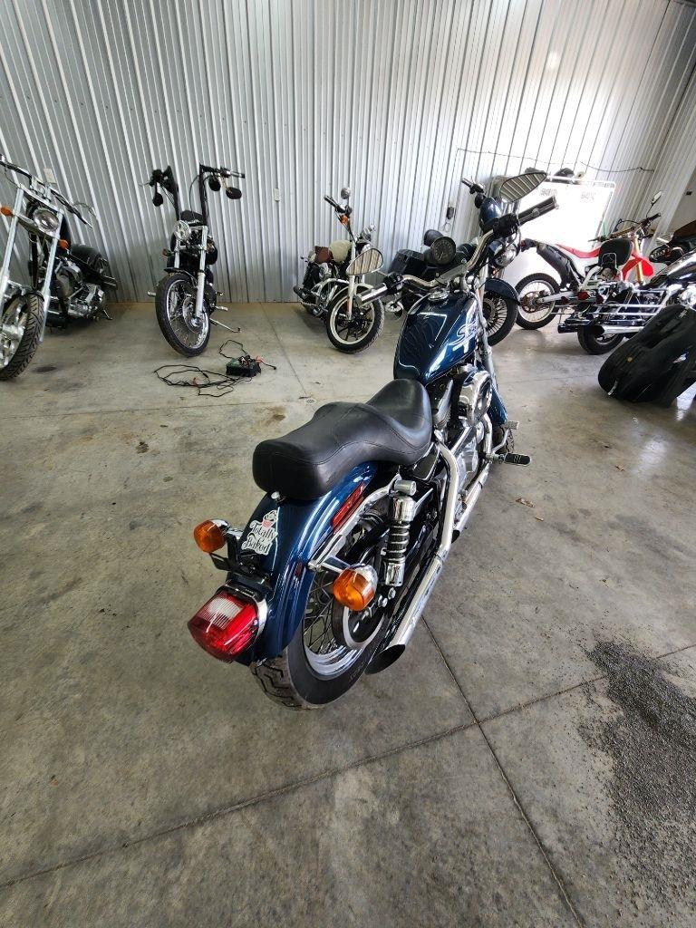 Harley-Davidson XLH 883  2001