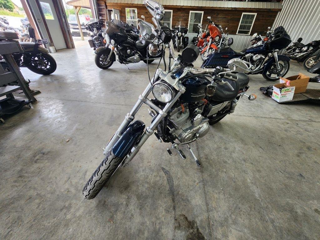Harley-Davidson XLH 883  2001