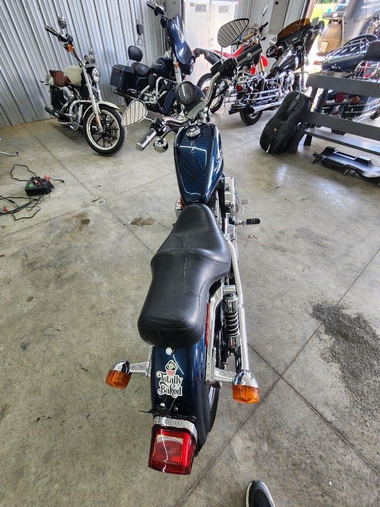 Harley-Davidson XLH 883  2001