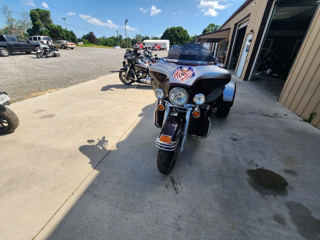 Harley-Davidson FLHTCU  2007