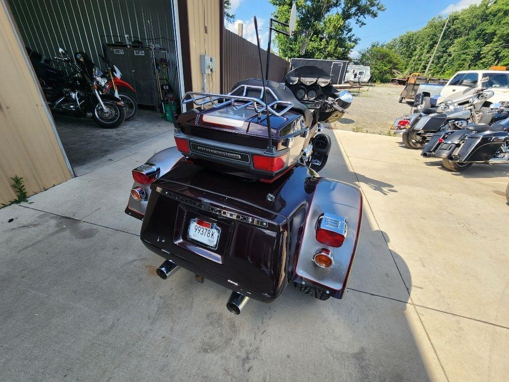 Harley-Davidson FLHTCU  2007
