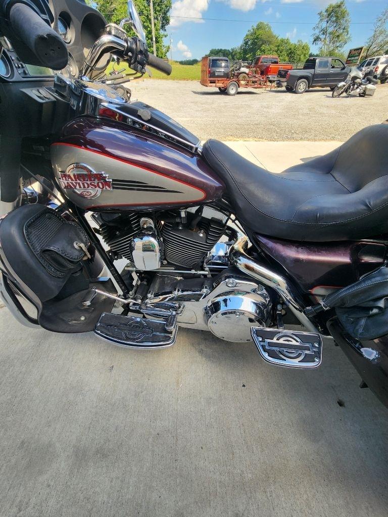 Harley-Davidson FLHTCU  2007