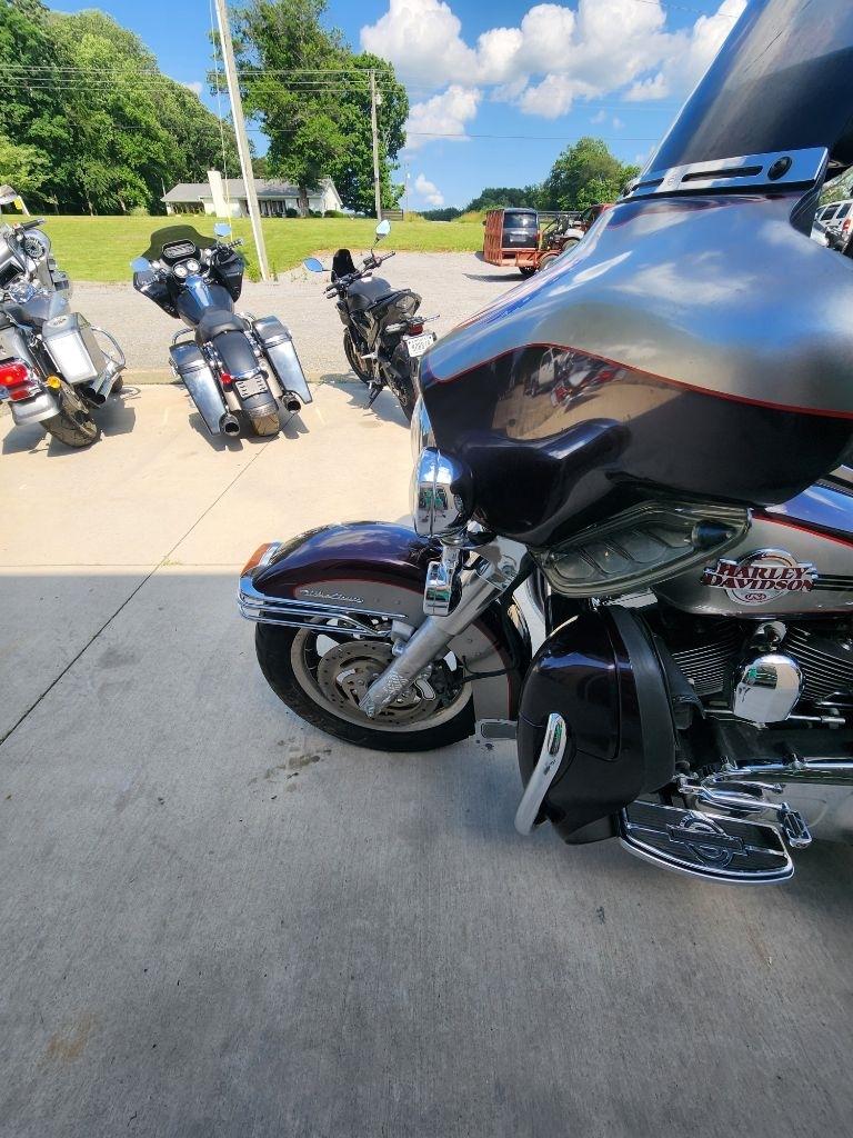 Harley-Davidson FLHTCU  2007