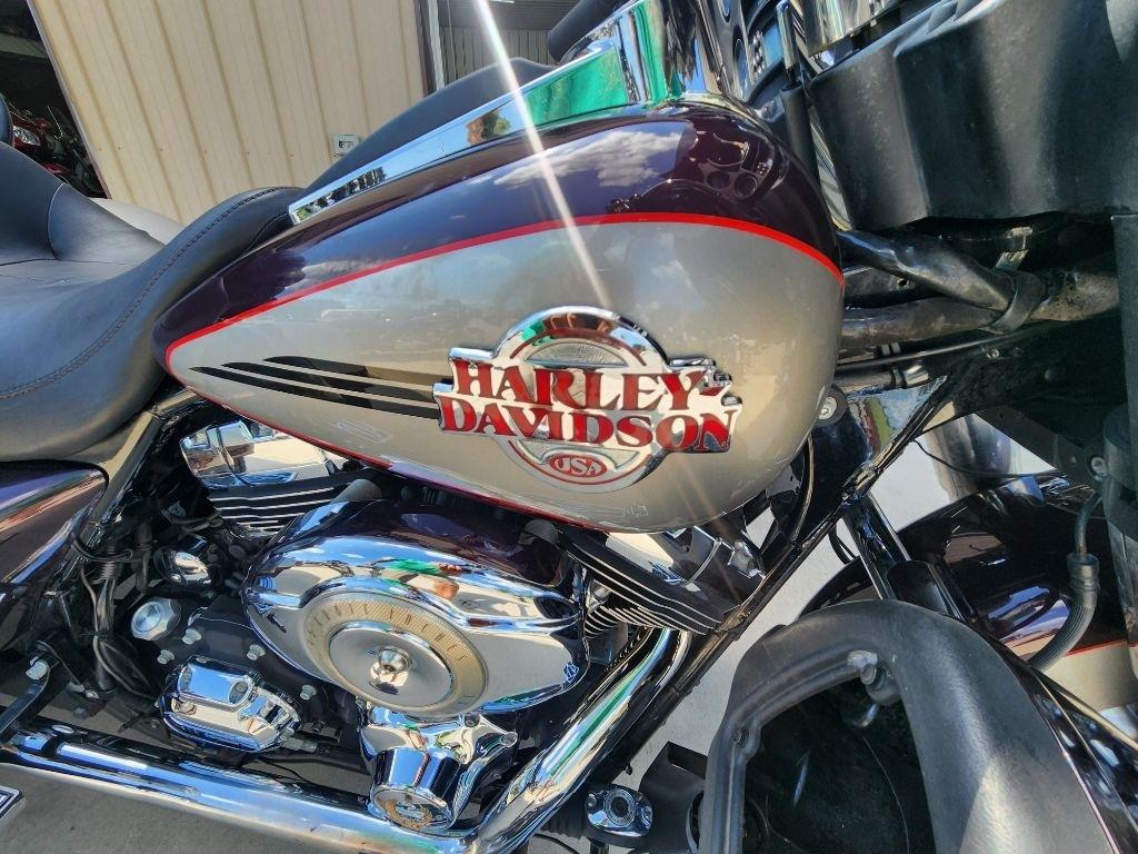 Harley-Davidson FLHTCU  2007