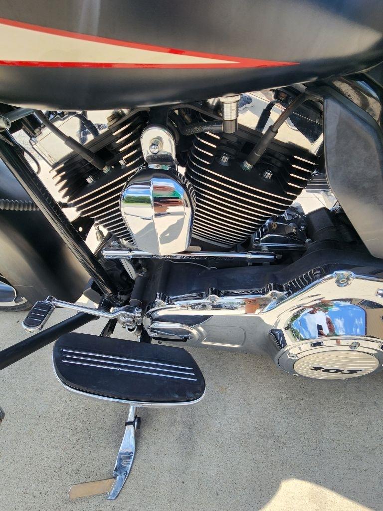 Harley-Davidson Street Glide  2011