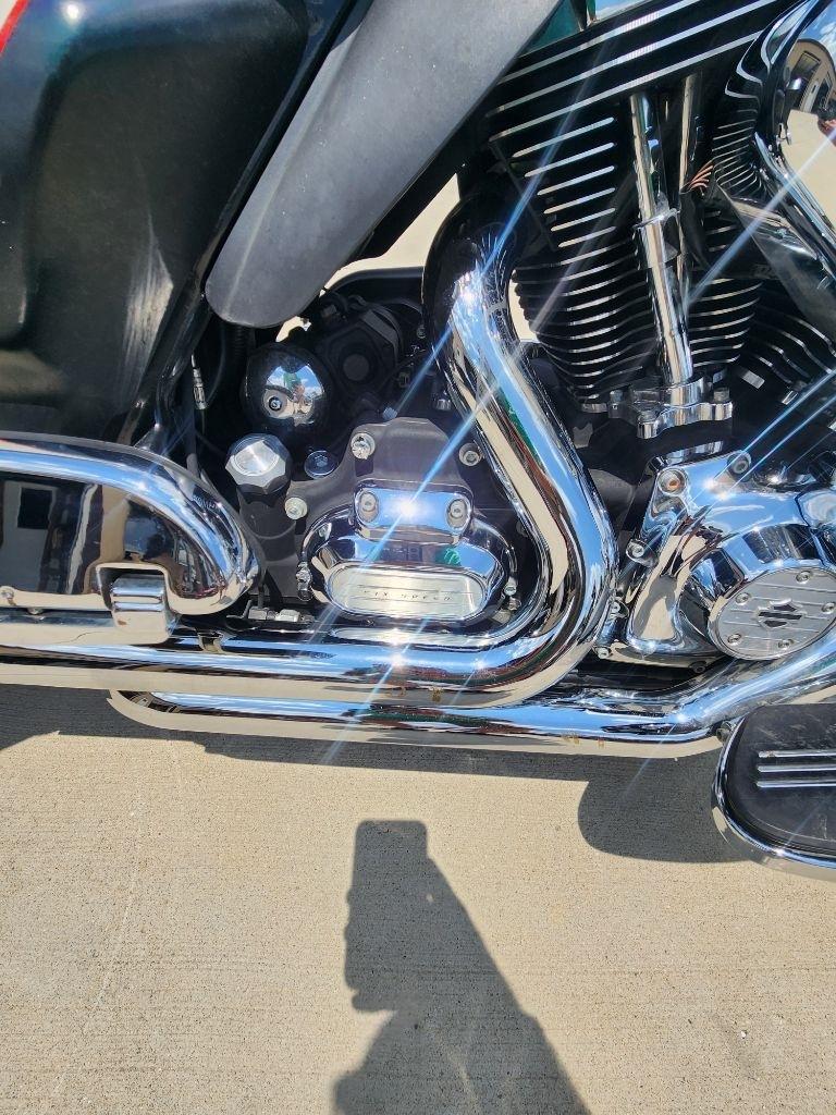 Harley-Davidson Street Glide  2011