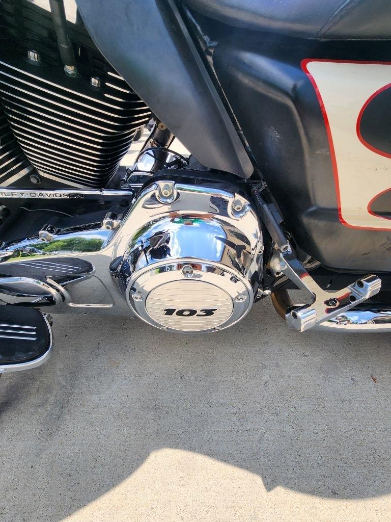 Harley-Davidson Street Glide  2011