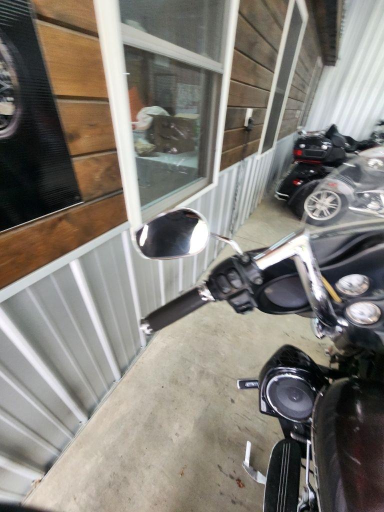 Harley-Davidson FLHX103  2011