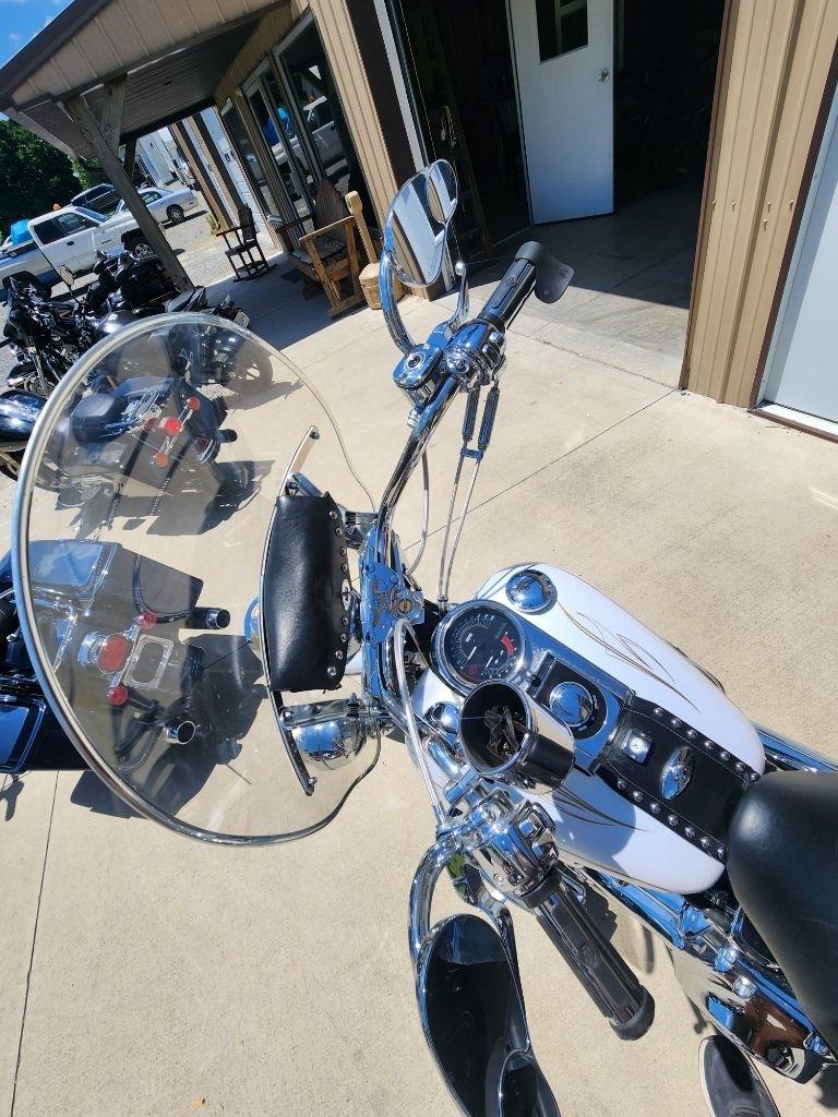 Harley-Davidson FLSTC  2007