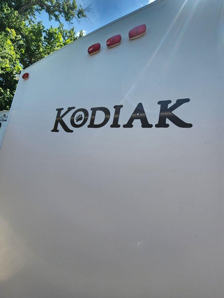 Dutchmen Kodiak  2011