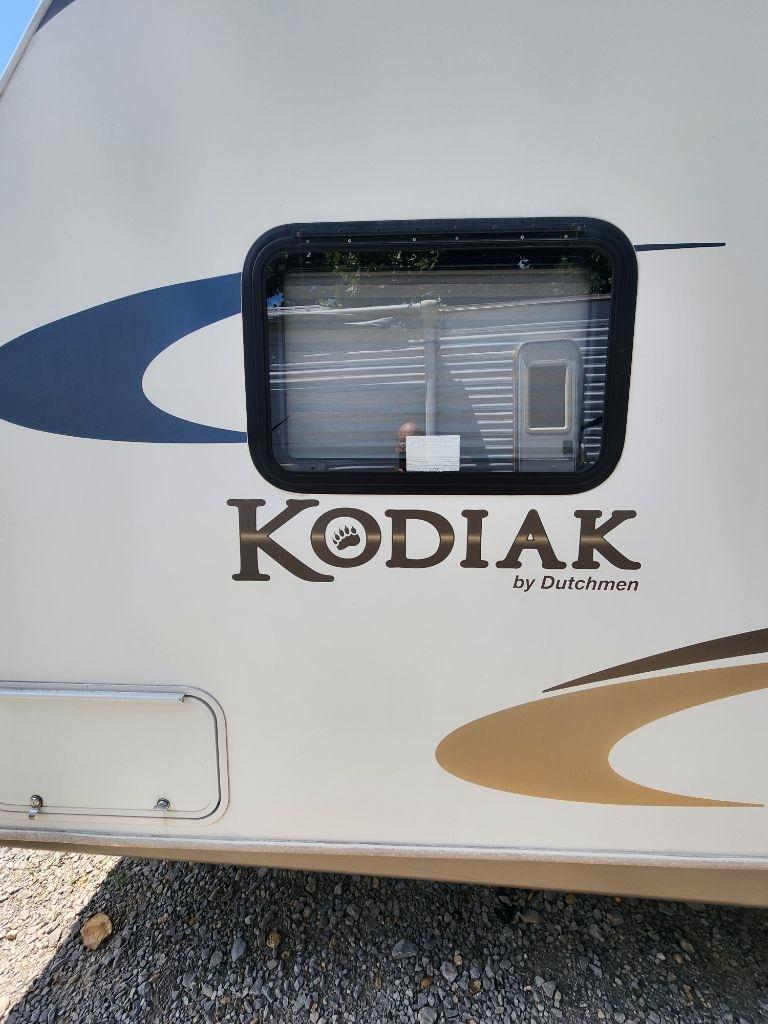 Dutchmen Kodiak  2011