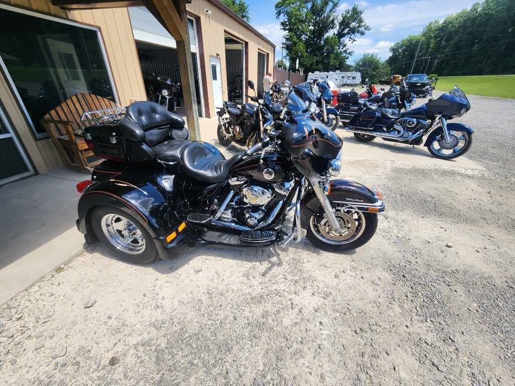 Harley-Davidson FLHTCUI  2002