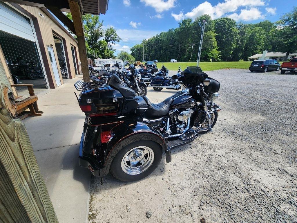 Harley-Davidson FLHTCUI  2002