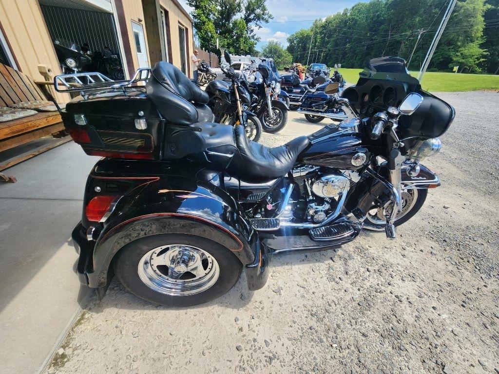 Harley-Davidson FLHTCUI  2002