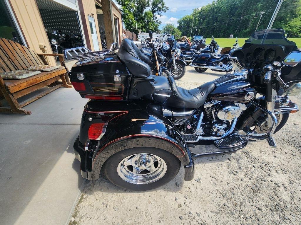 Harley-Davidson FLHTCUI  2002