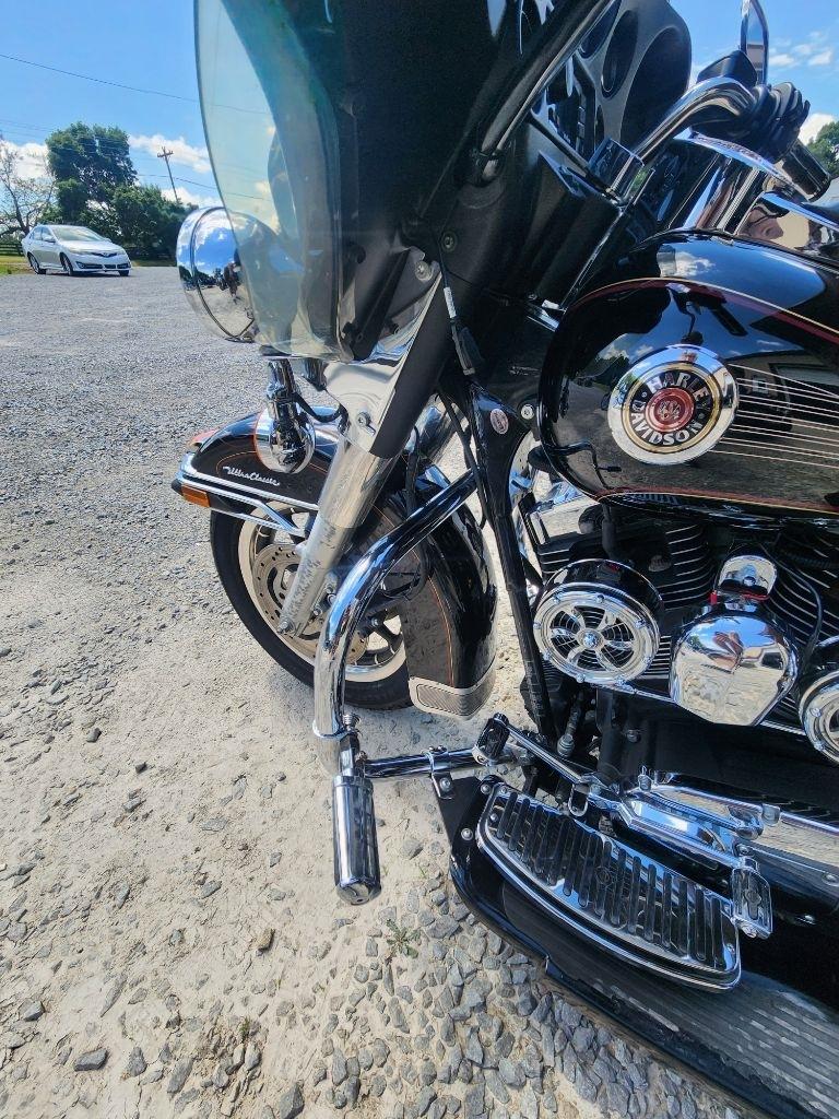 Harley-Davidson FLHTCUI  2002