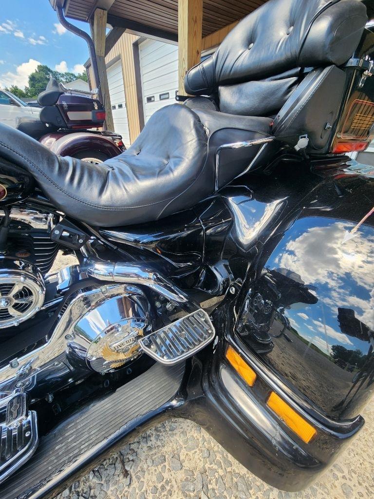 Harley-Davidson FLHTCUI  2002