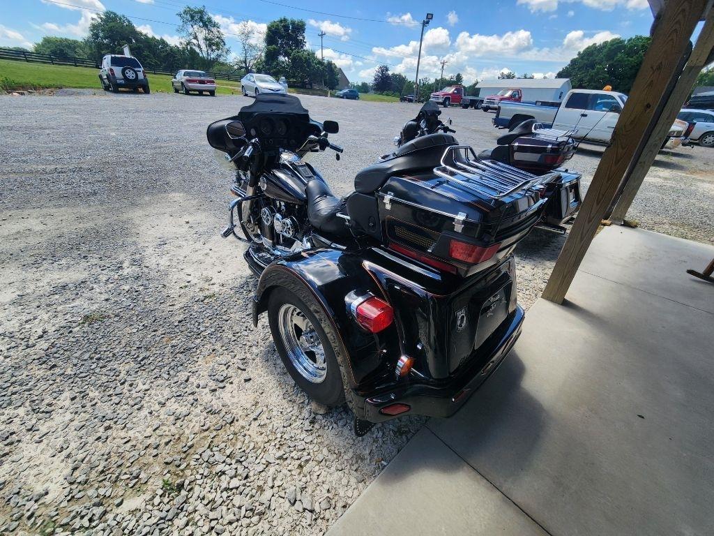 Harley-Davidson FLHTCUI  2002