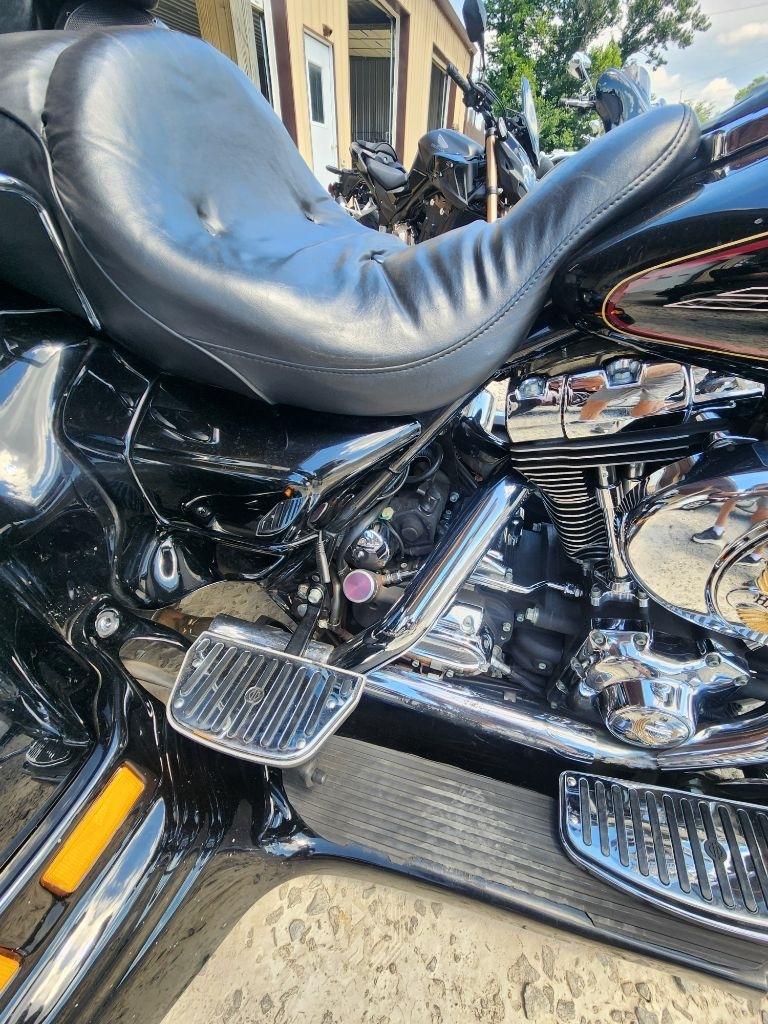 Harley-Davidson FLHTCUI  2002