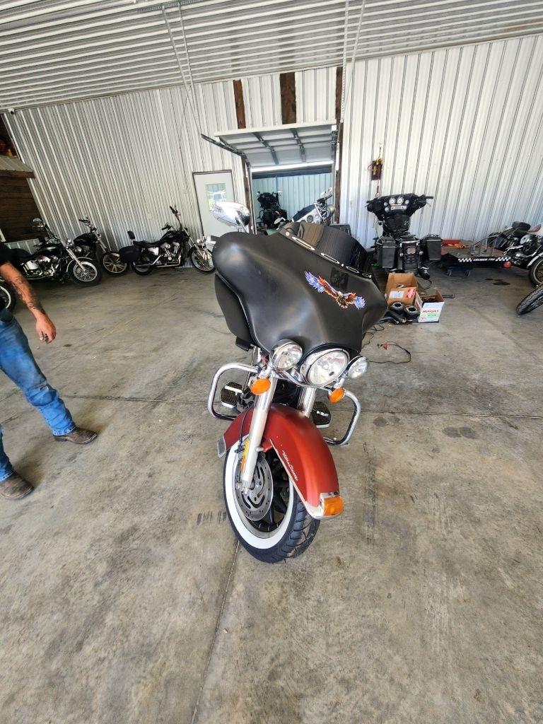 Harley-Davidson FLHTCUI  2005