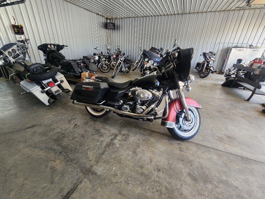 Harley-Davidson FLHTCUI  2005