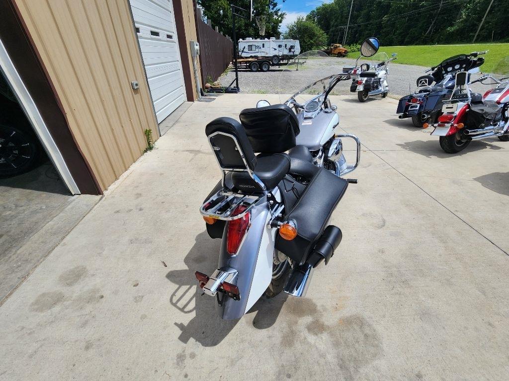 Honda VT750C (Shadow Aero)  2006