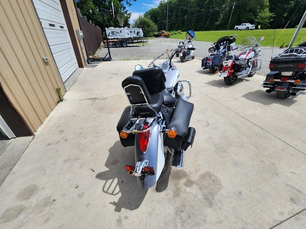 Honda VT750C (Shadow Aero)  2006