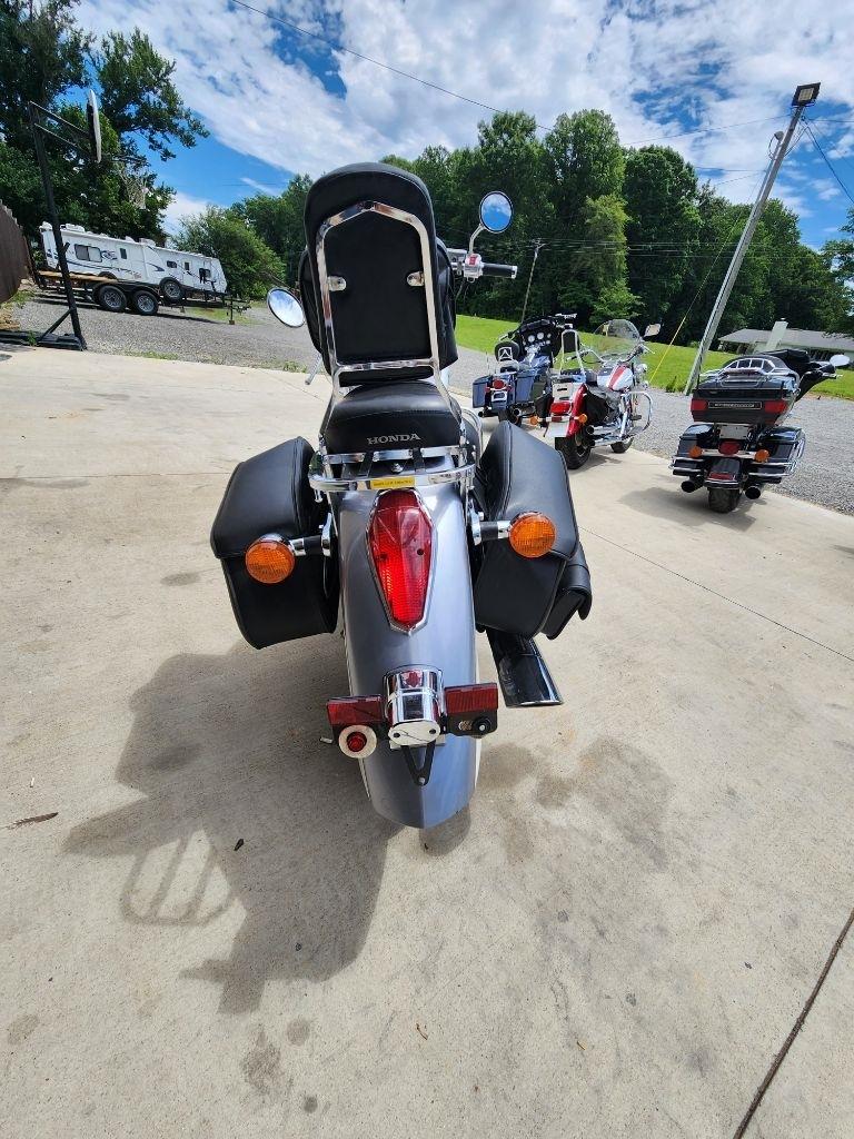 Honda VT750C (Shadow Aero)  2006