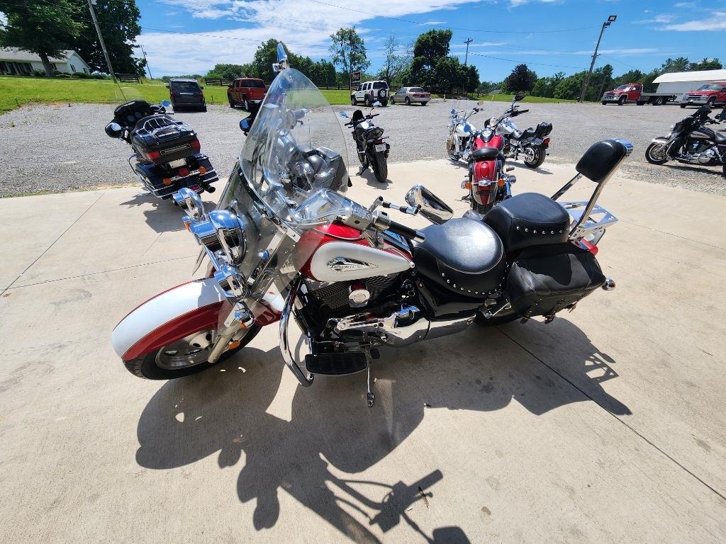Suzuki Intruder LC  1999