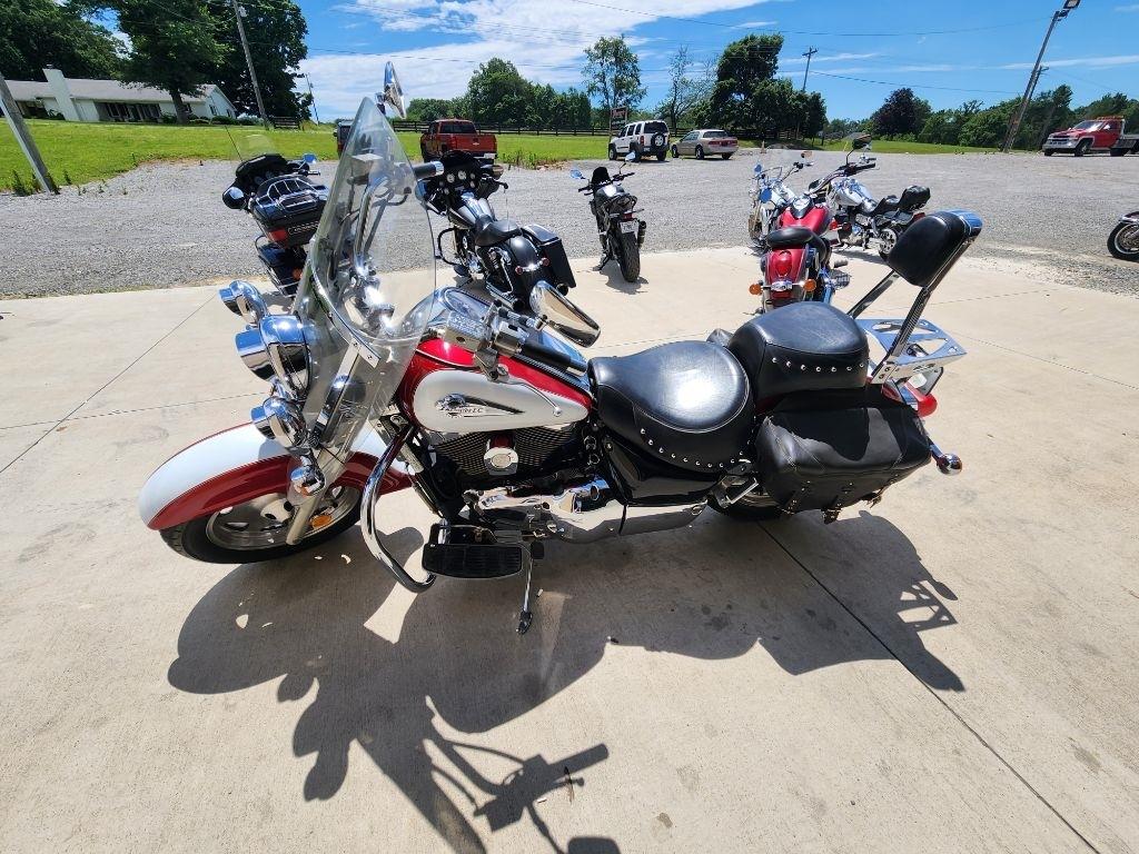 Suzuki Intruder LC  1999