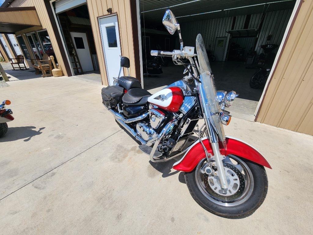 Suzuki Intruder LC  1999
