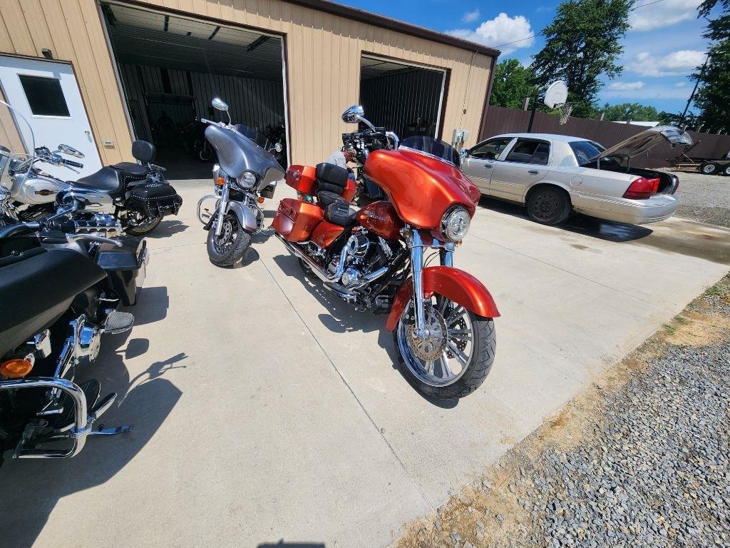 Harley-Davidson Street Glide  2011