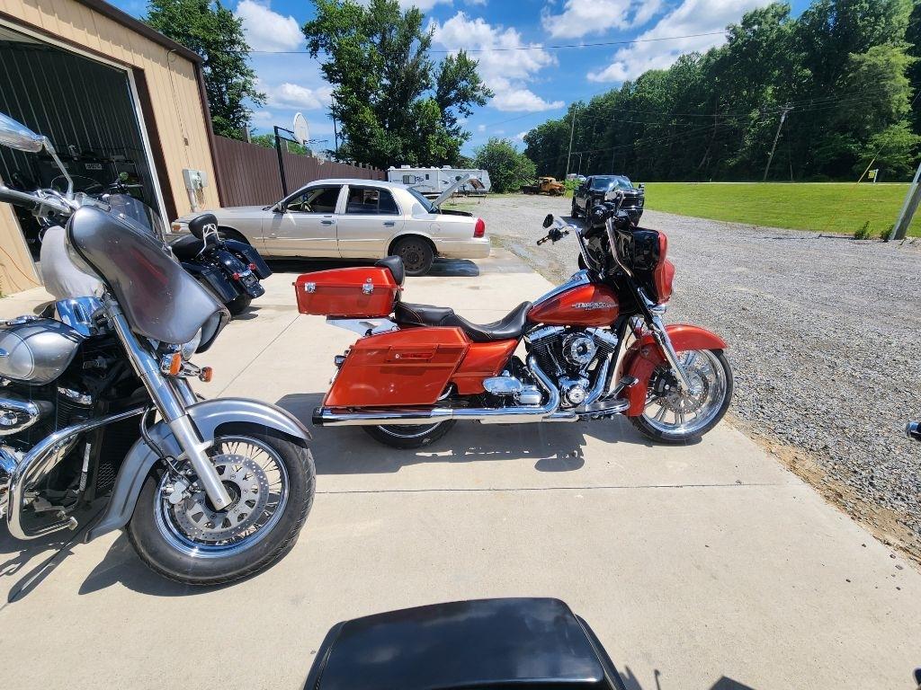 Harley-Davidson Street Glide  2011