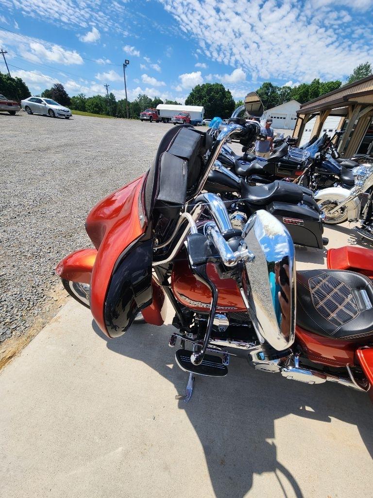 Harley-Davidson Street Glide  2011