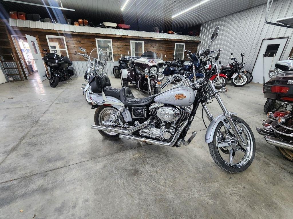 Harley-Davidson FXDWG  2001