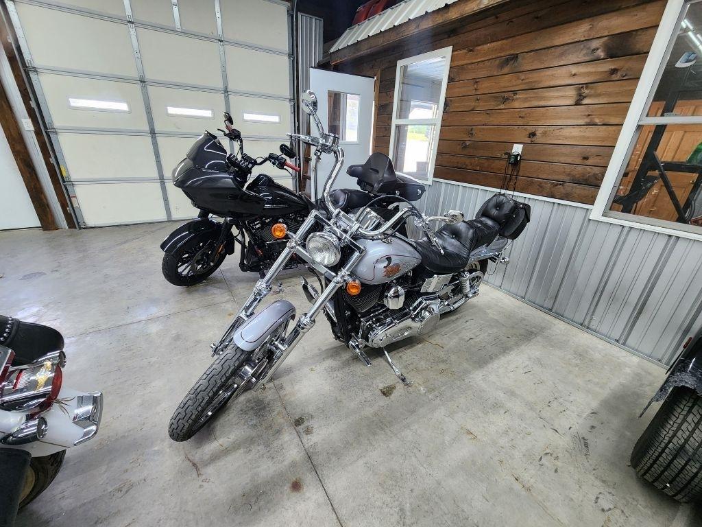 Harley-Davidson FXDWG  2001