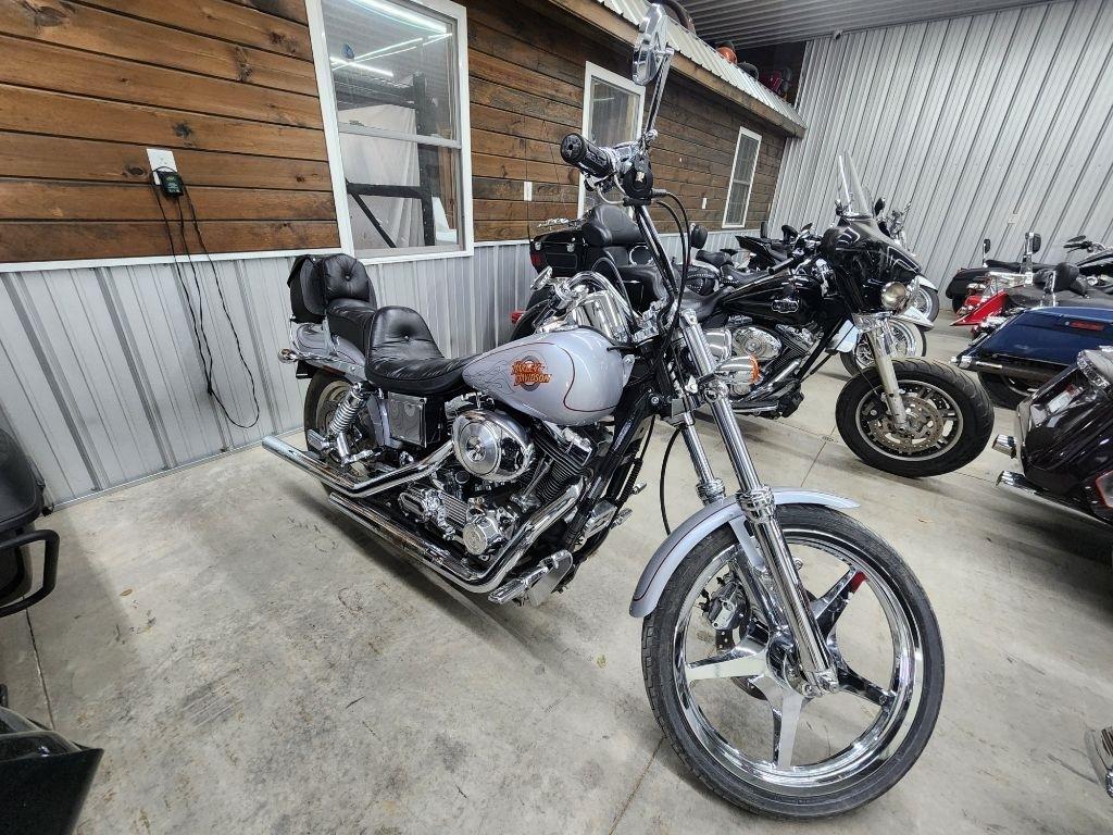 Harley-Davidson FXDWG  2001