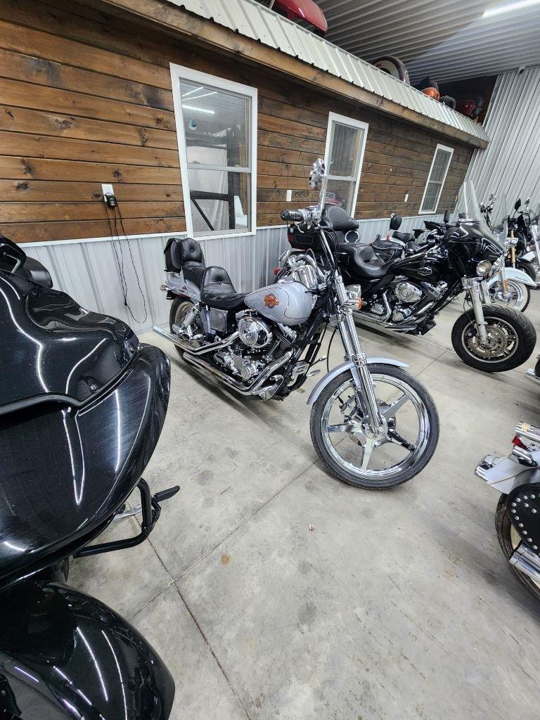 Harley-Davidson FXDWG  2001