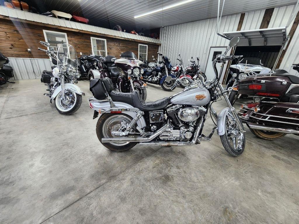 Harley-Davidson FXDWG  2001