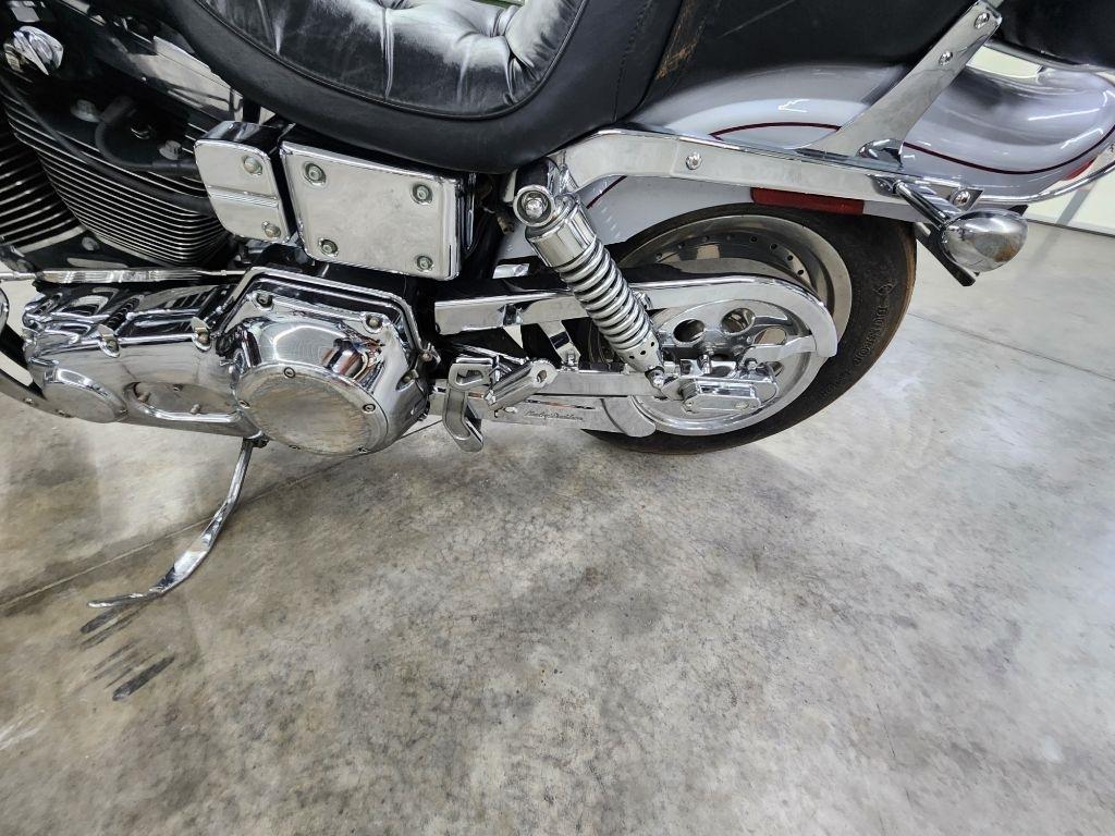 Harley-Davidson FXDWG  2001